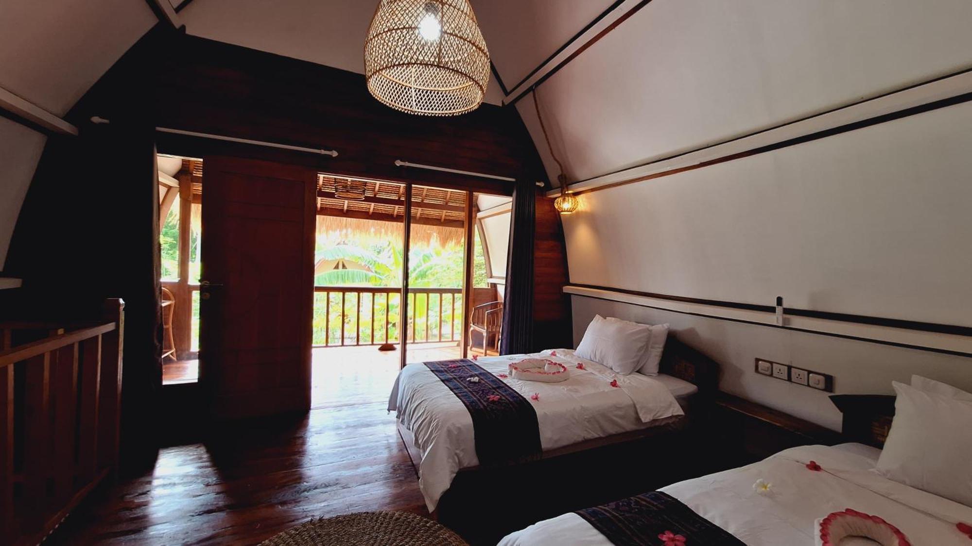 Ings Garden Hotel กิลิไอร์ ภายนอก รูปภาพ